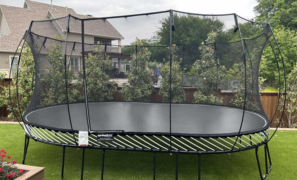 Large square springfree trampoline online