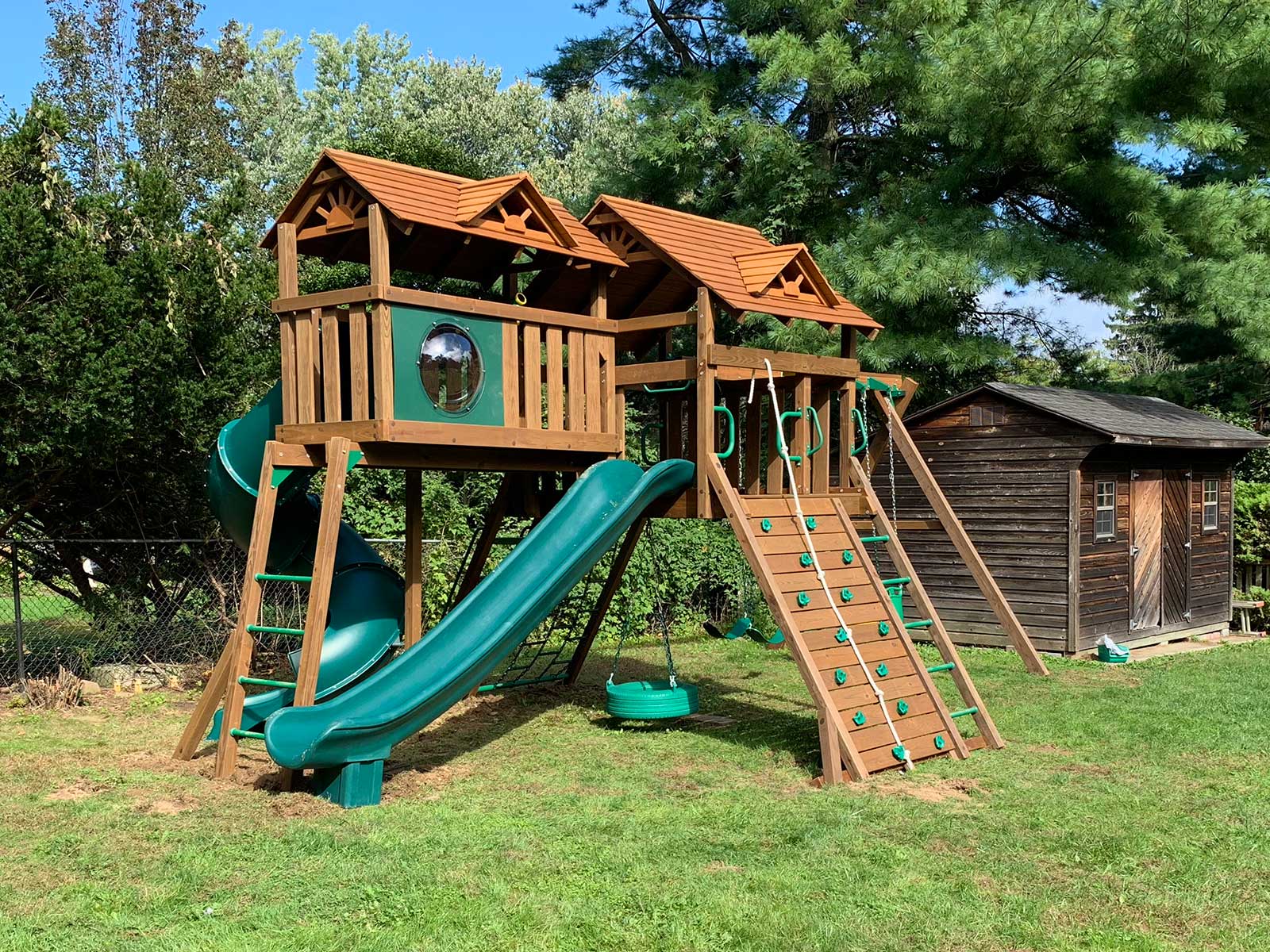 Cedar grove manor wooden playset 2025